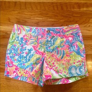 ❗️SALE❗️$64 Lilly pulitzer short sz 4